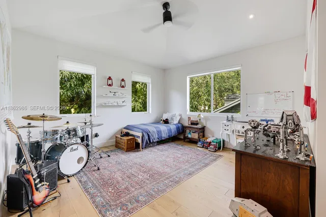 $3,999,000 | 6910 Southwest 145th Terrace, Palmetto Bay, FL 33158