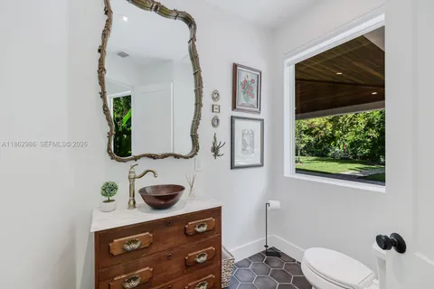 $3,890,000 | 6910 Southwest 145th Terrace, Palmetto Bay, FL 33158