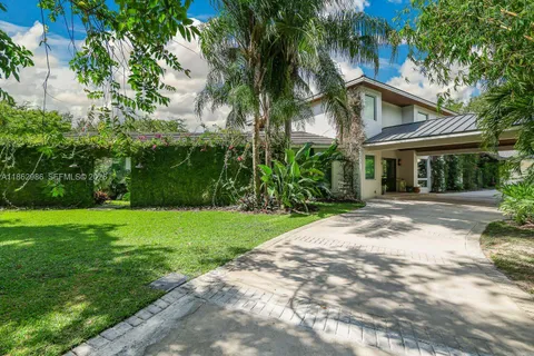 $3,999,000 | 6910 Southwest 145th Terrace, Palmetto Bay, FL 33158