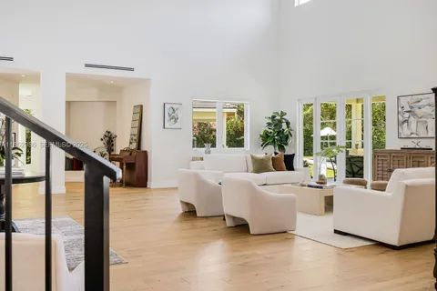 a view of entryway and hall