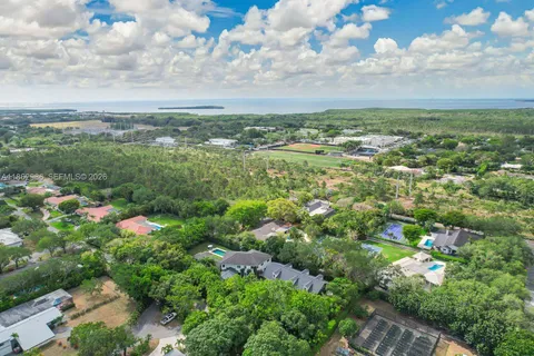 $3,890,000 | 6910 Southwest 145th Terrace, Palmetto Bay, FL 33158