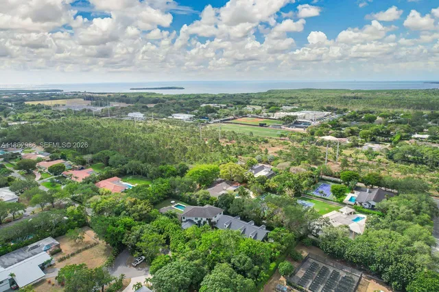 $3,999,000 | 6910 Southwest 145th Terrace, Palmetto Bay, FL 33158