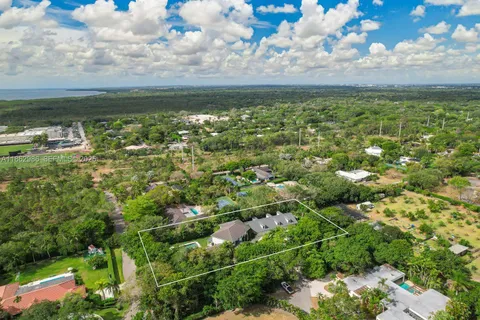 $3,999,000 | 6910 Southwest 145th Terrace, Palmetto Bay, FL 33158