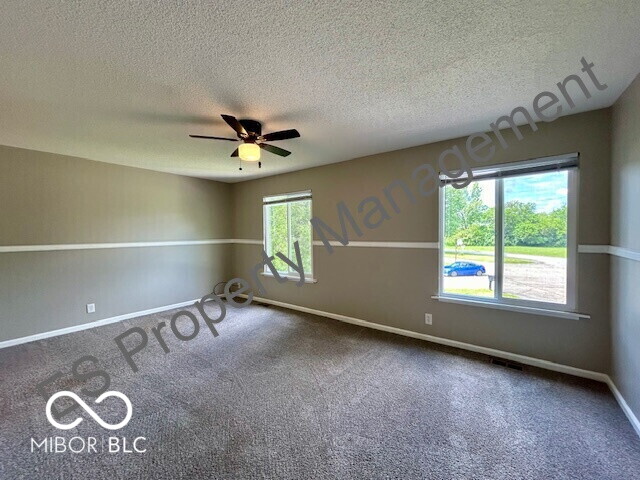 6627 Live Oak Road Indianapolis, IN 46214 - Photo 12 of 35