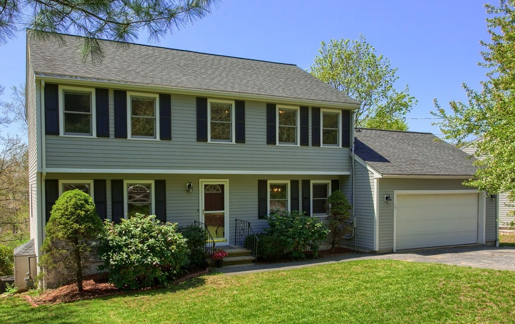 15 Wildwood Road Andover, MA 01810 - Photo 1 of 30 Gallery Image 1