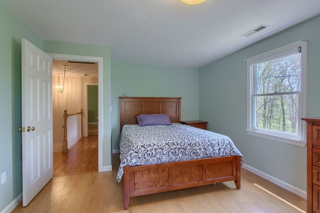 15 Wildwood Road Andover, MA 01810 - Photo 17 of 30 Gallery Image 17