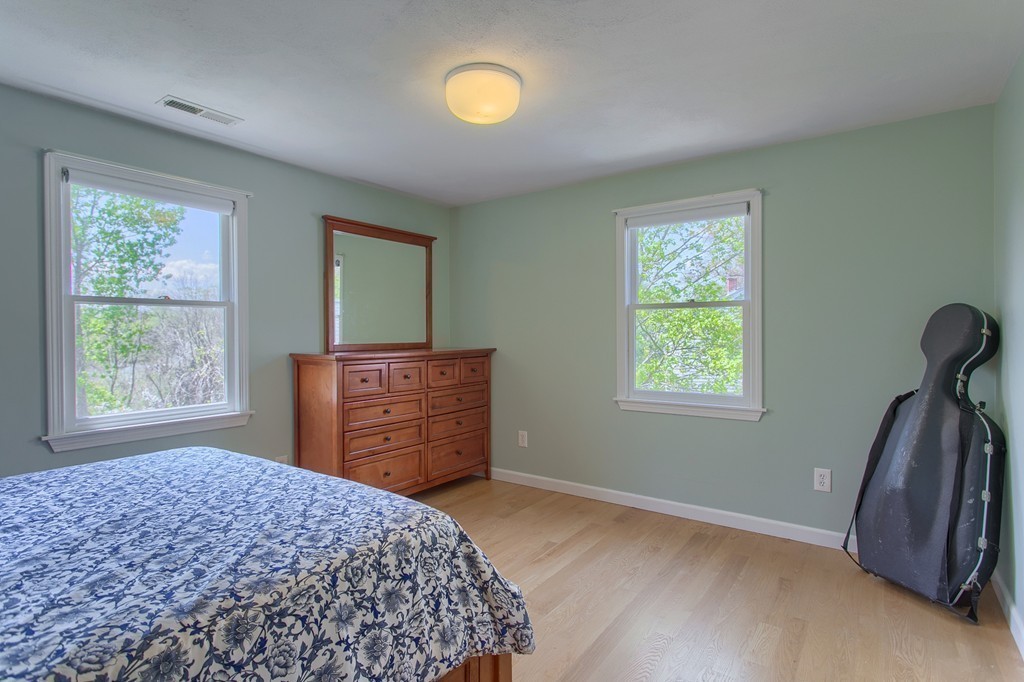 15 Wildwood Road Andover, MA 01810 - Photo 18 of 30 Gallery Image 18