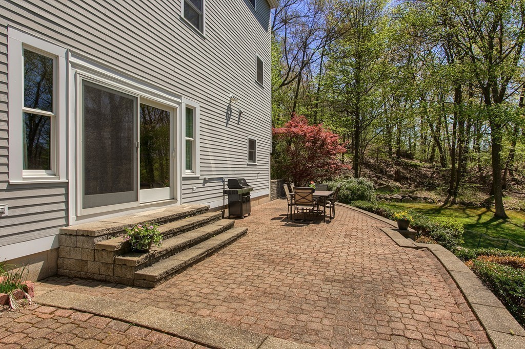 15 Wildwood Road Andover, MA 01810 - Photo 25 of 30 Gallery Image 25