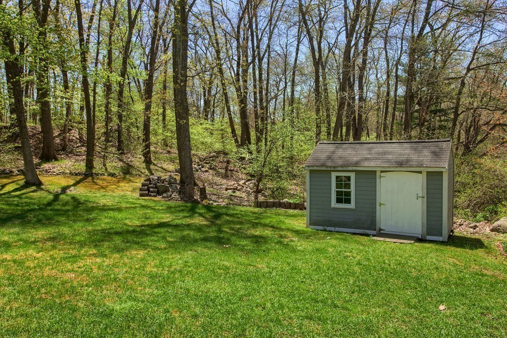 15 Wildwood Road Andover, MA 01810 - Photo 29 of 30 Gallery Image 29