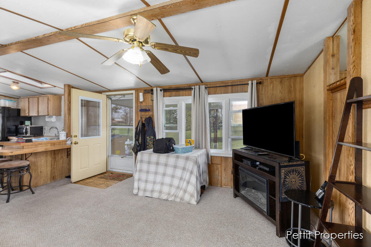 306 Woods Road Orleans, MI 48865 - Photo 6 of 28 IMG_1001 (2) (1)