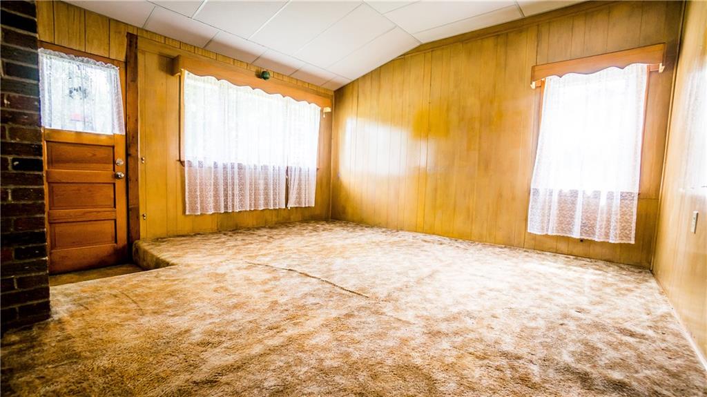 2807 Oneida Valley Road Parker, PA 16049 - Photo 18 of 25 14x13 Carpeted Dining Room