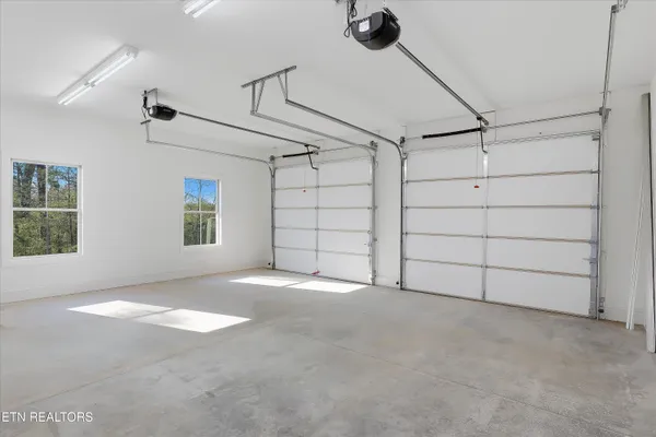 $699,900 | 4623 Alan Springs Lane, Knoxville, TN 37938