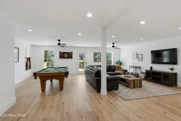$699,900 | 4623 Alan Springs Lane, Knoxville, TN 37938