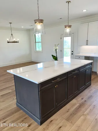 $699,900 | 4623 Alan Springs Lane, Knoxville, TN 37938