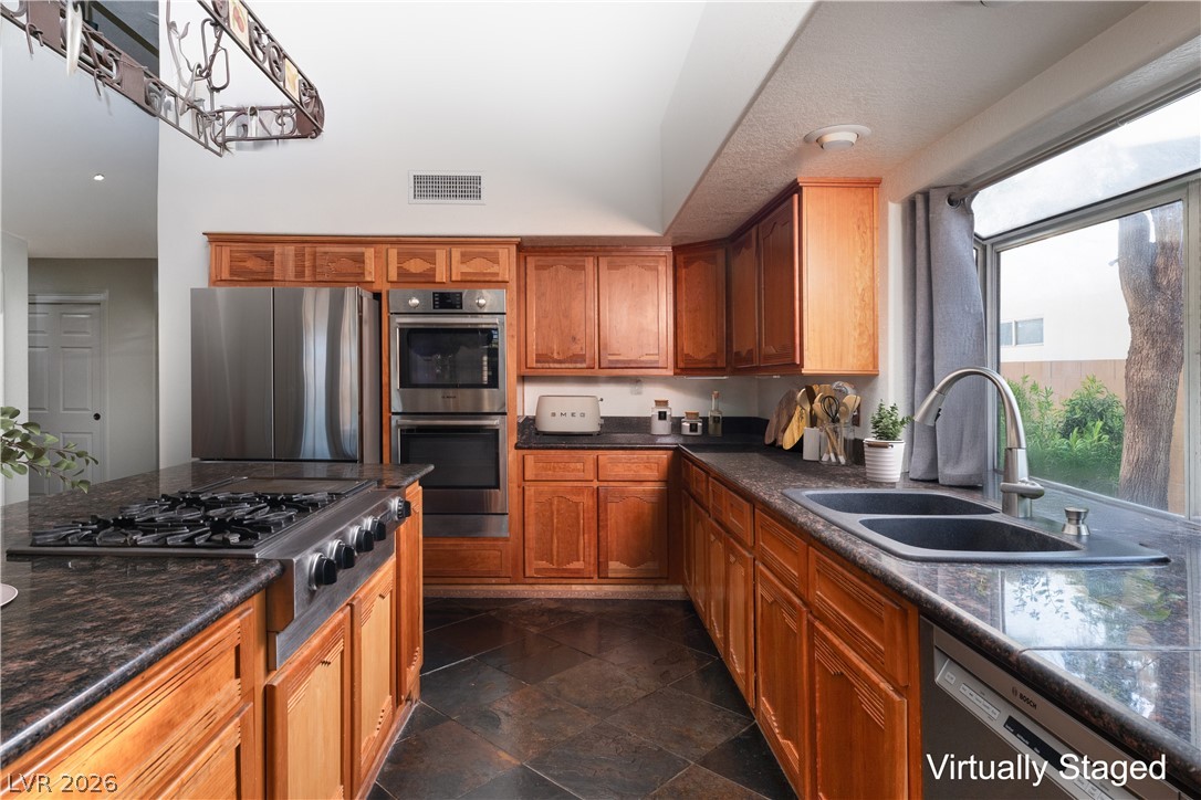 2108 Inverness Drive Henderson, NV 89074 - Photo 18 of 46