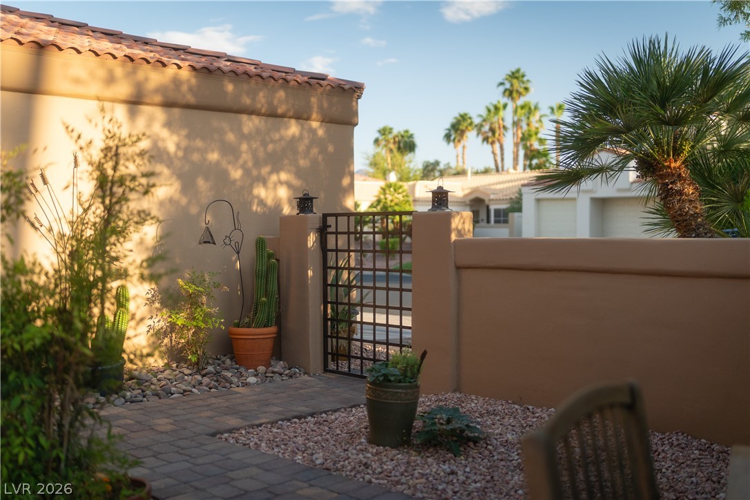 2108 Inverness Drive Henderson, NV 89074 - Photo 10 of 46 View of gate