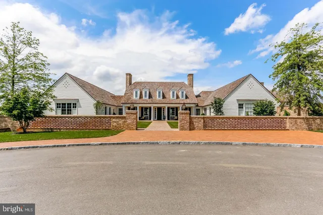 $3,250 | 1767 Hickory Woods Road, Dumfries, VA 22026