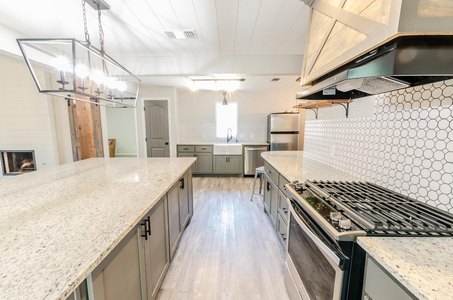 1608 Bangor Avenue Lubbock, TX 79416 - Photo 11 of 24 Photo 11