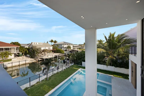 $5,999,999 | 181 Nautilus Drive, Islamorada, FL 33036
