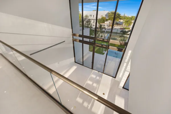 $5,999,999 | 181 Nautilus Drive, Islamorada, FL 33036