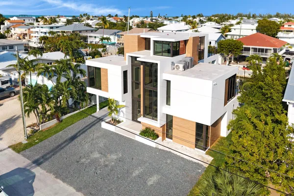 $5,999,999 | 181 Nautilus Drive, Islamorada, FL 33036