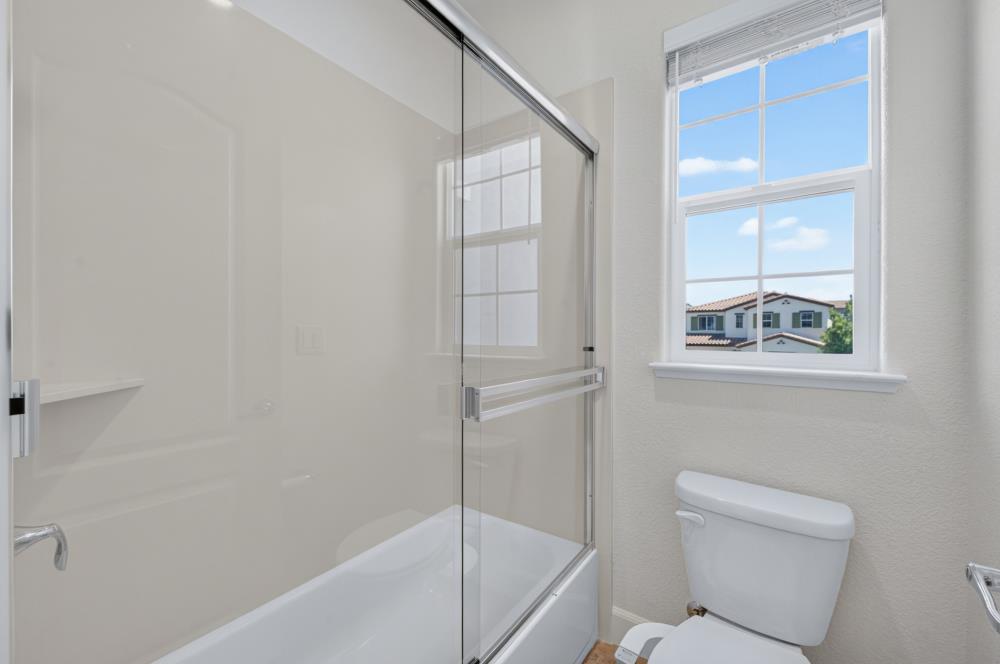 2593 Creek Hollow Road Rocklin, CA 95765 - Photo 39 of 57