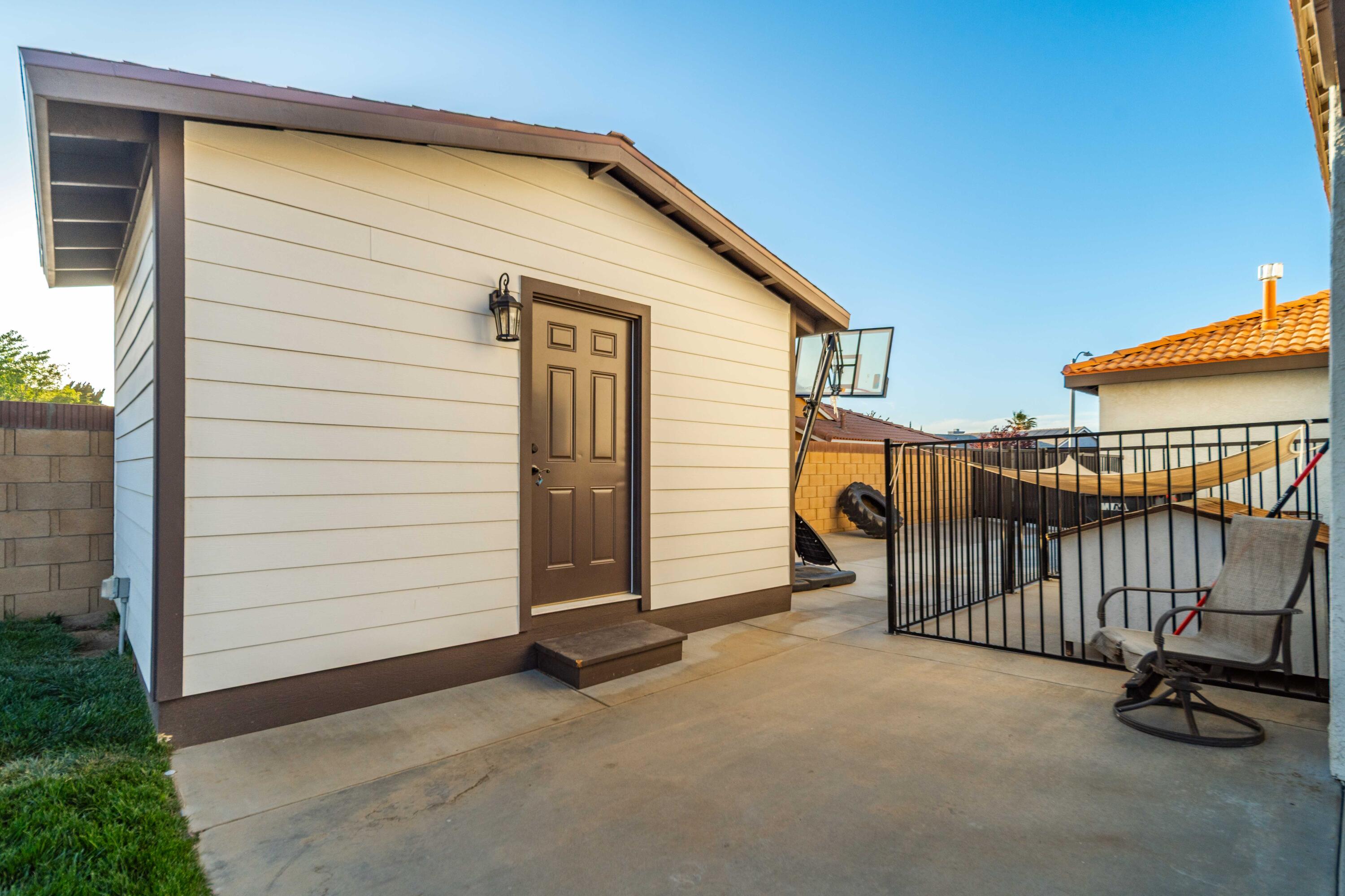 6204 Shadow Hill Drive Lancaster, CA 93536 - Photo 69 of 82 Shadow Hills-70