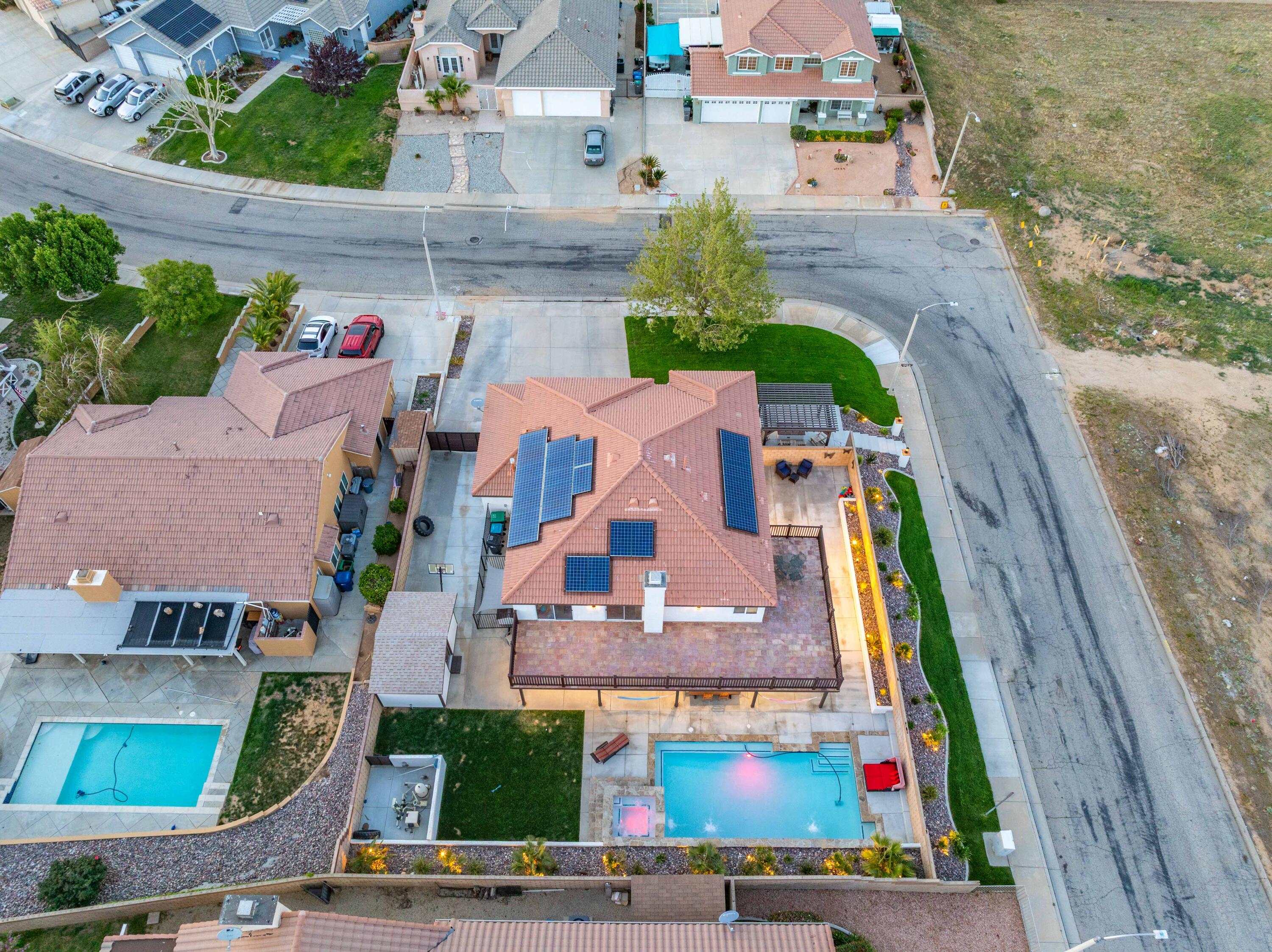 6204 Shadow Hill Drive Lancaster, CA 93536 - Photo 72 of 82 an aerial view of multiple houses with yard