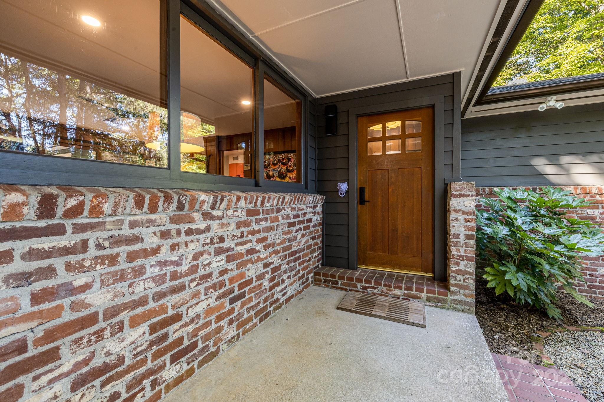 750 Braewick Road Tryon, NC 28782 - Photo 7 of 43