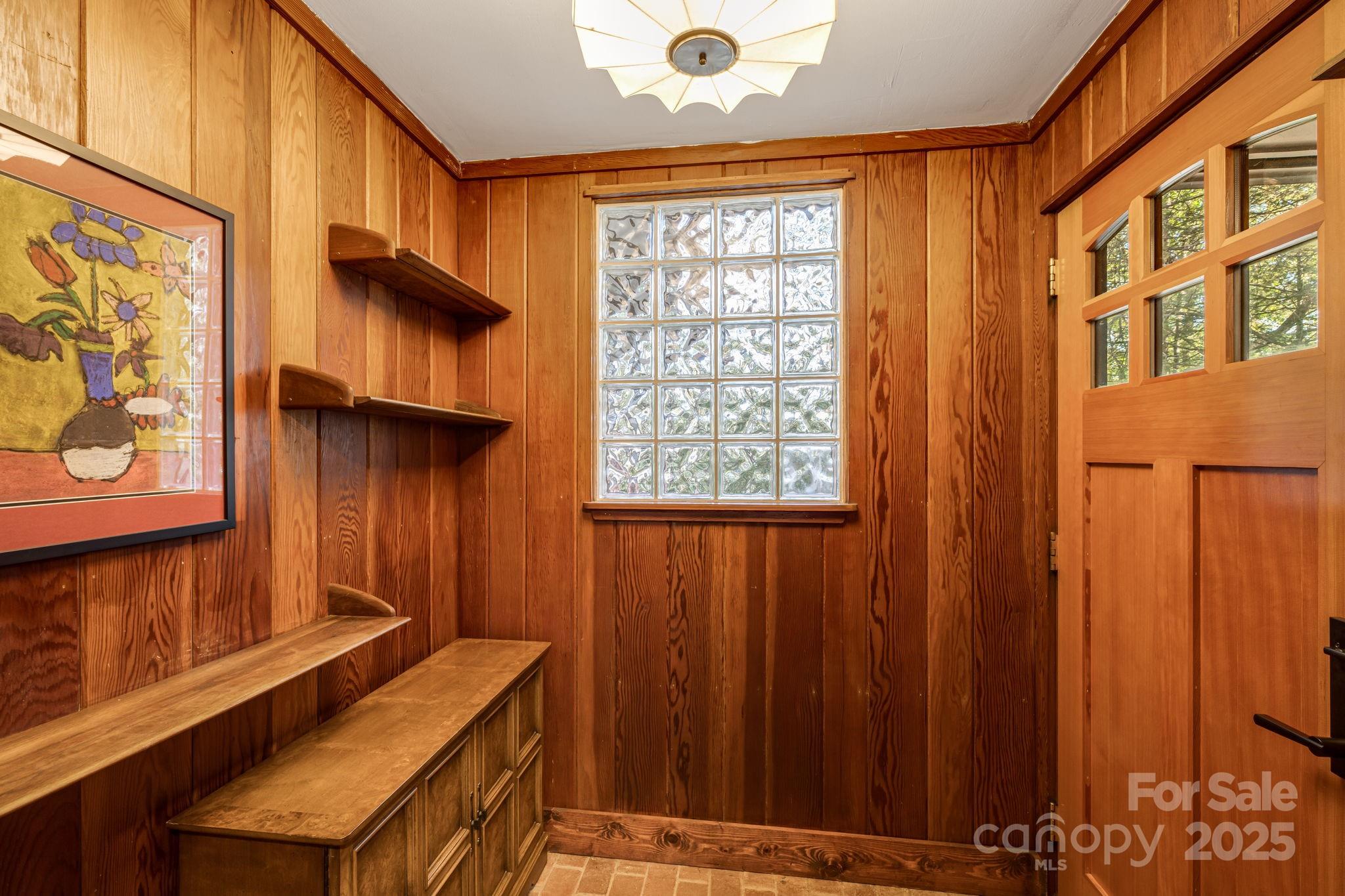 750 Braewick Road Tryon, NC 28782 - Photo 9 of 43 a view of an front door