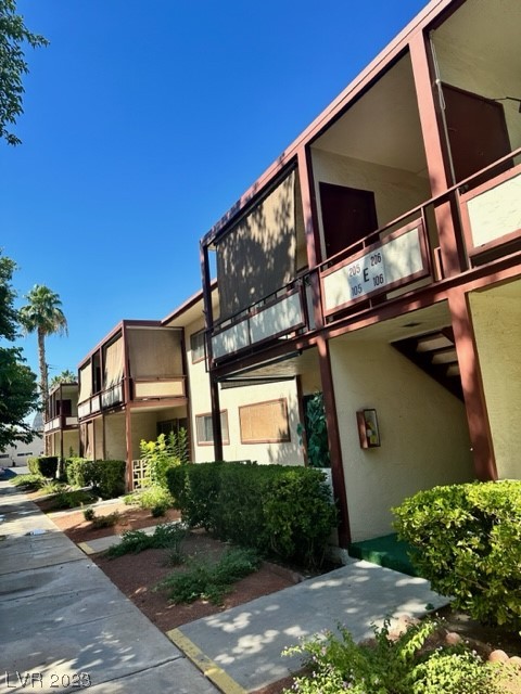 350 East Desert Inn Road, Unit E205 Las Vegas, NV 89109 - Photo 2 of 26 Gallery Image 2