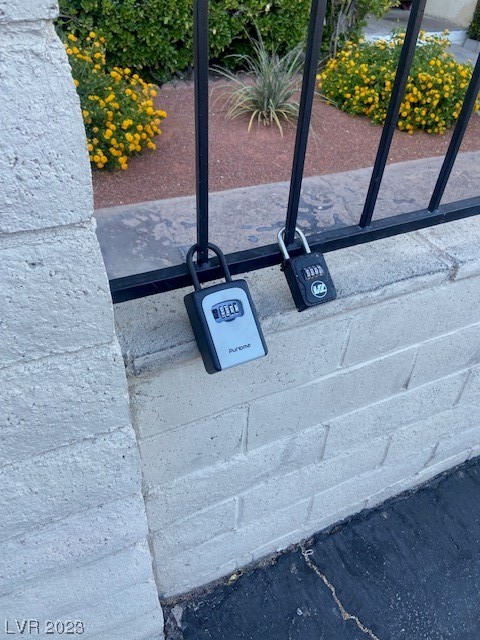 350 East Desert Inn Road, Unit E205 Las Vegas, NV 89109 - Photo 26 of 26 Lockbox to enter through pedestrian gate.