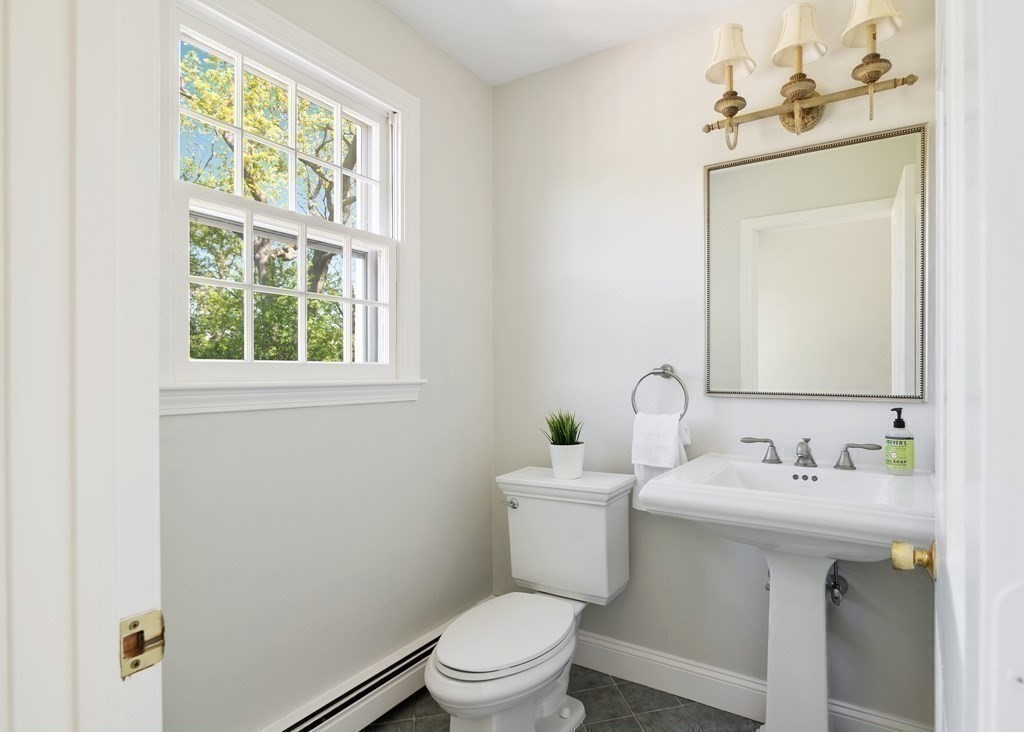 8 Weir Street Extension Hingham, MA 02043 - Photo 14 of 26