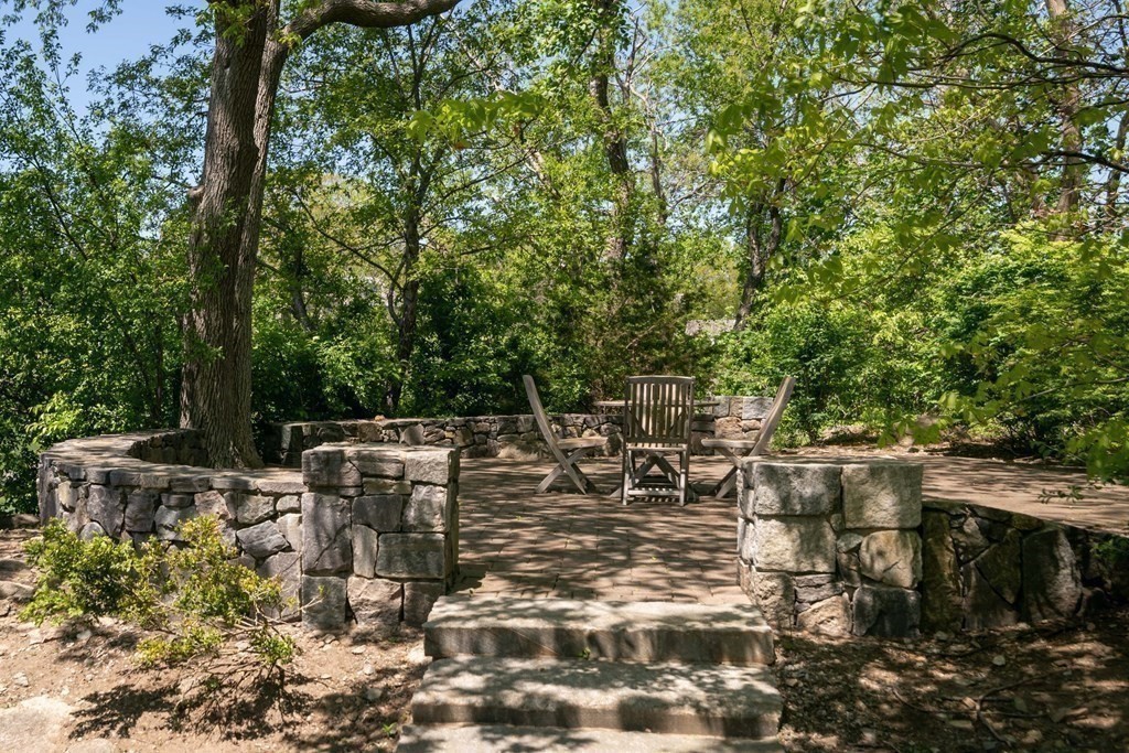 8 Weir Street Extension Hingham, MA 02043 - Photo 22 of 26