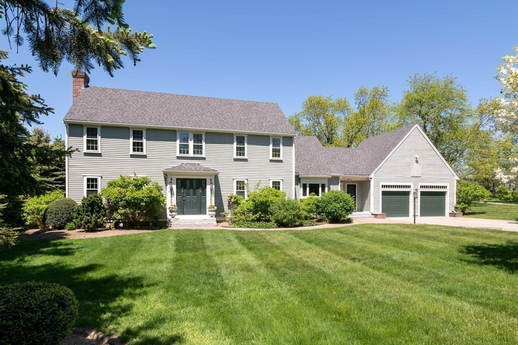 8 Weir Street Extension Hingham, MA 02043 - Photo 3 of 26