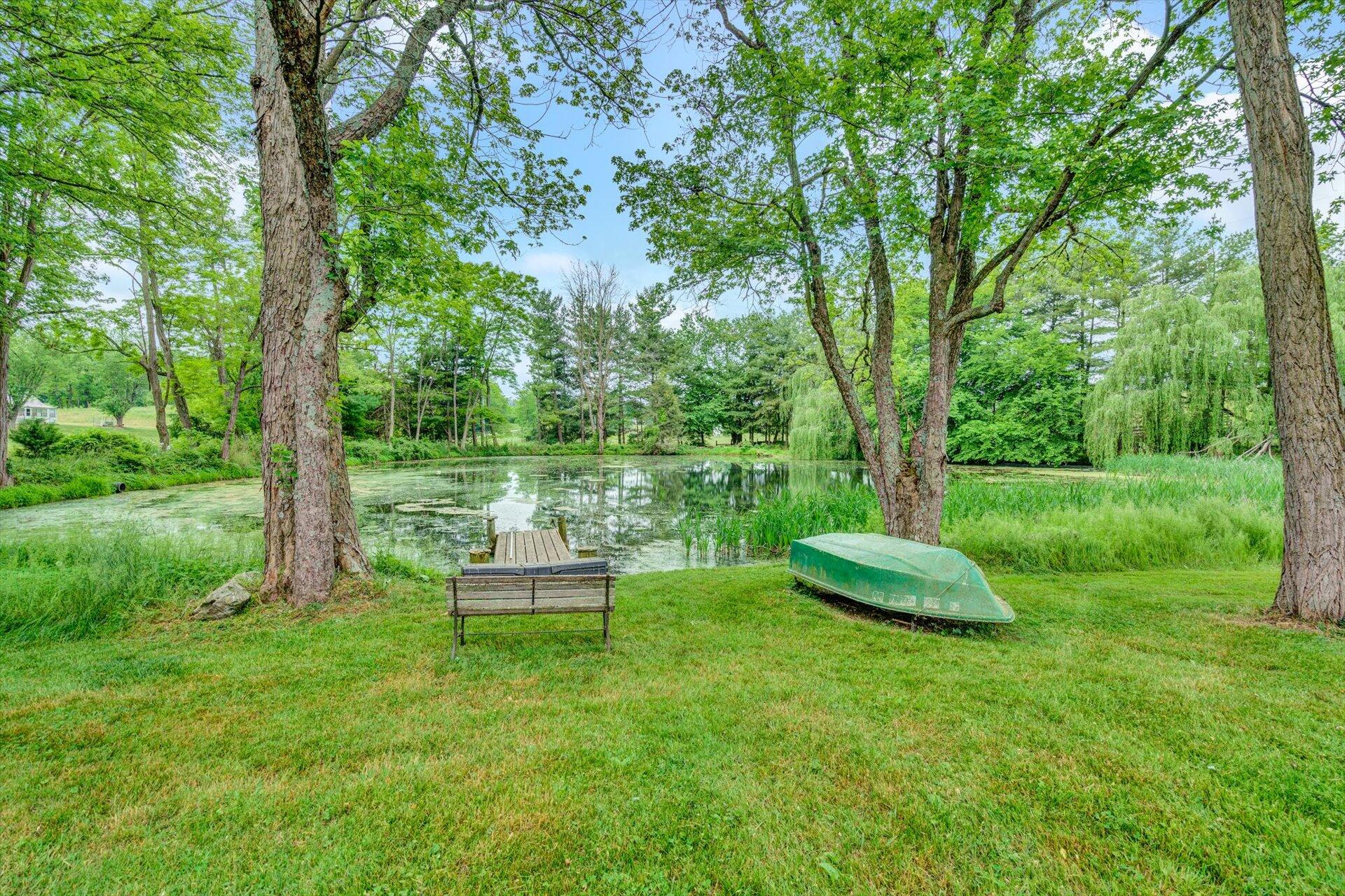 2501 Middlebrook Road Staunton, VA 24401 - Photo 36 of 50 a garden view with a seating space