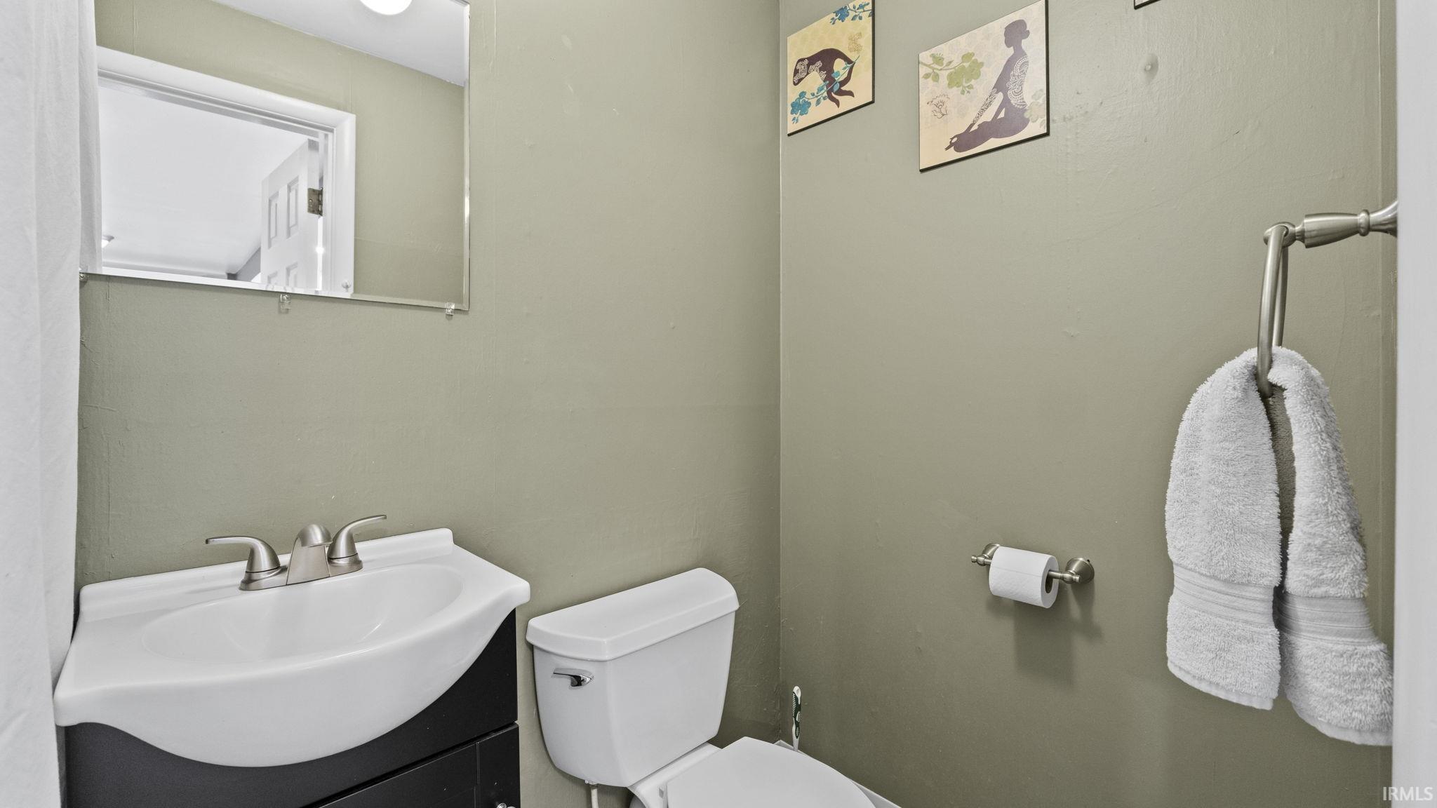 3707 Knoll Road Fort Wayne, IN 46809 - Photo 11 of 35 Gallery Image 11