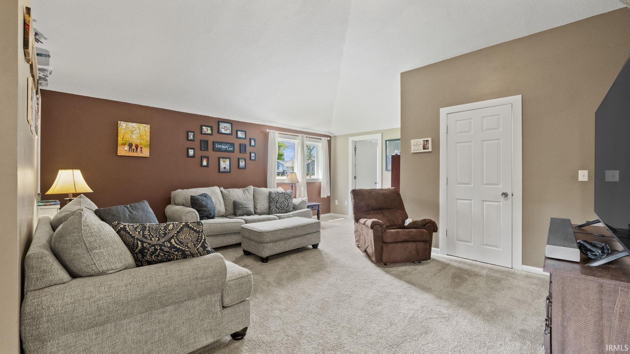 3707 Knoll Road Fort Wayne, IN 46809 - Photo 12 of 35 Gallery Image 12