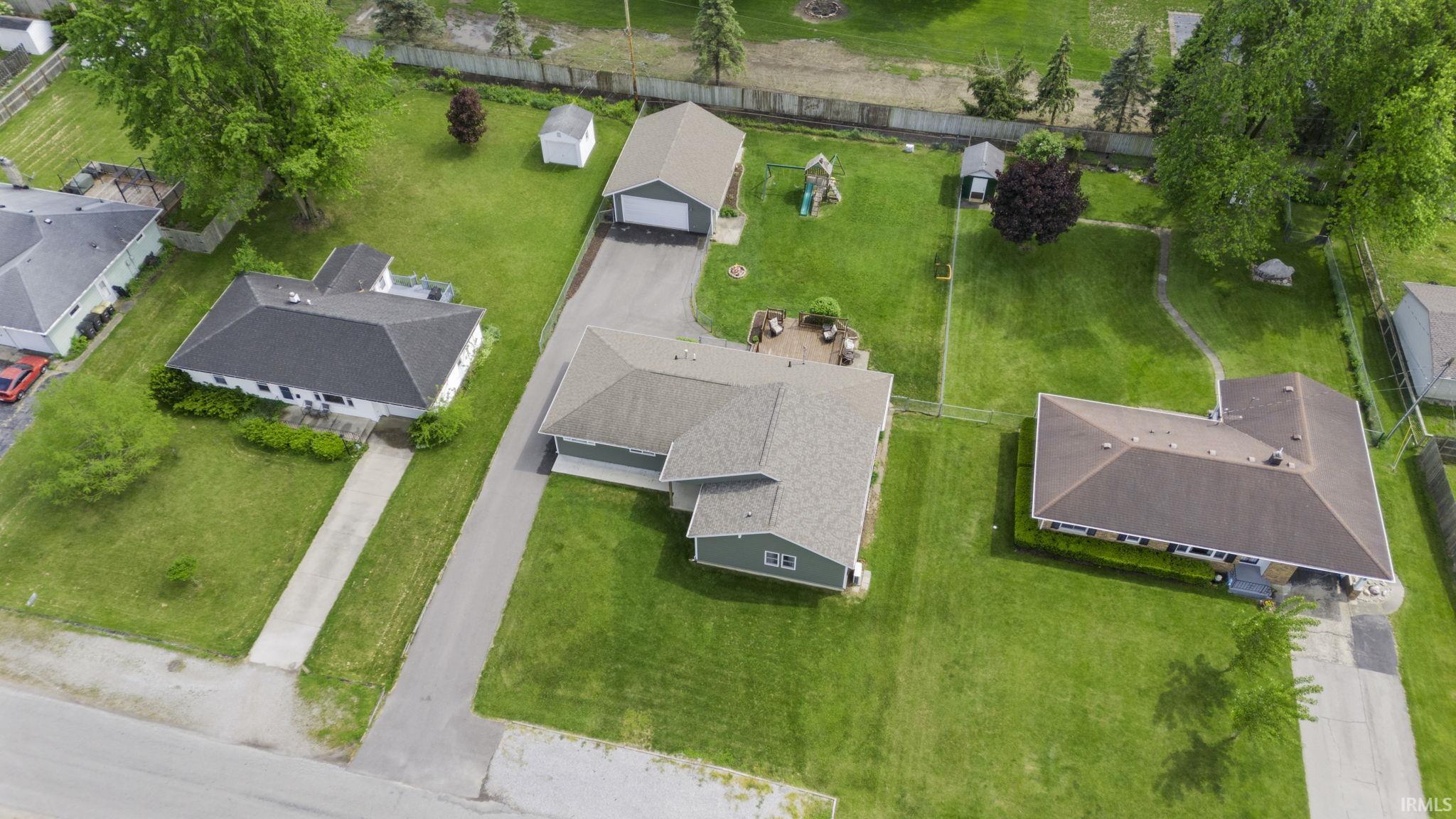 3707 Knoll Road Fort Wayne, IN 46809 - Photo 2 of 35 Gallery Image 2