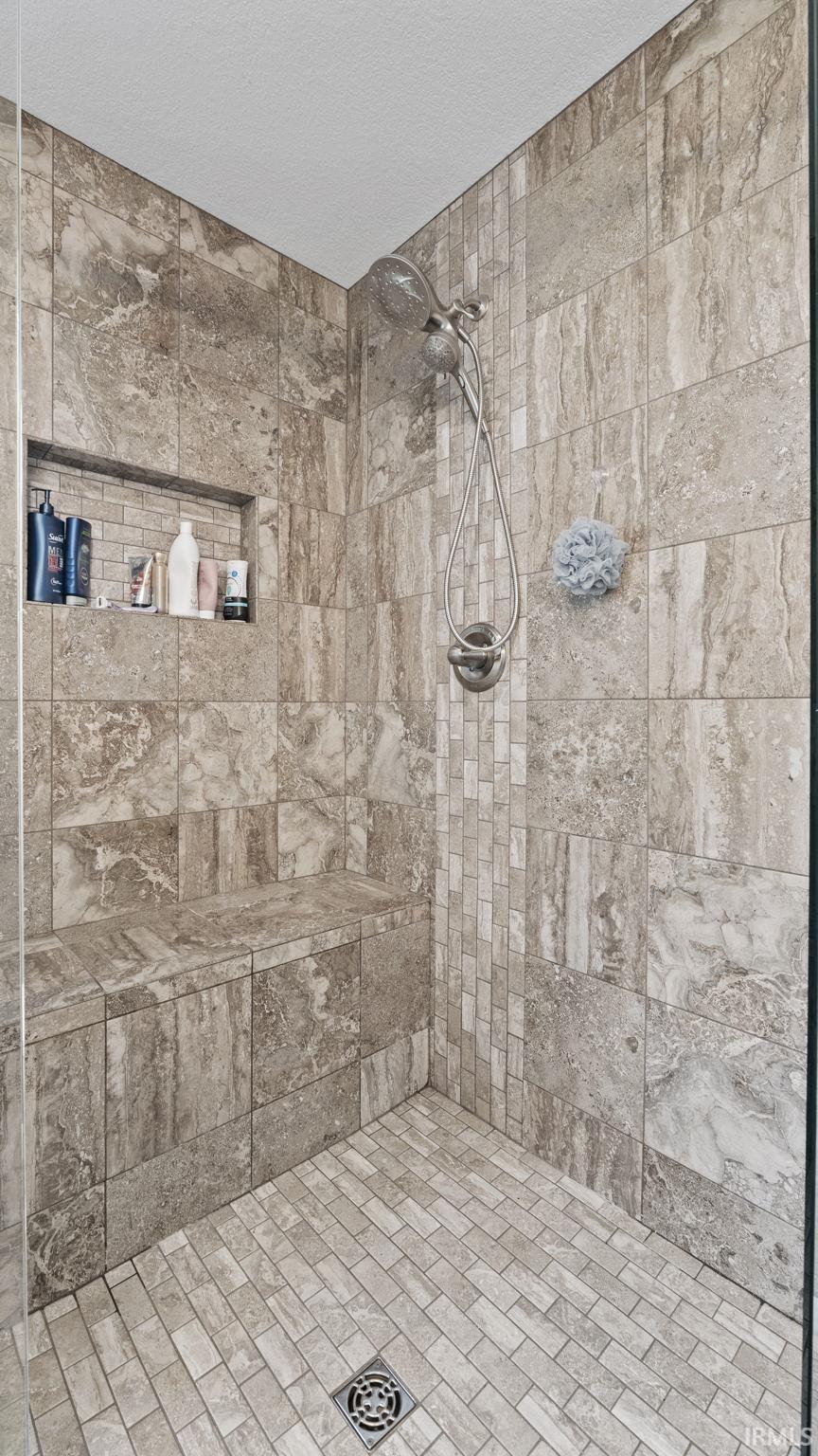 3707 Knoll Road Fort Wayne, IN 46809 - Photo 21 of 35 Gallery Image 21