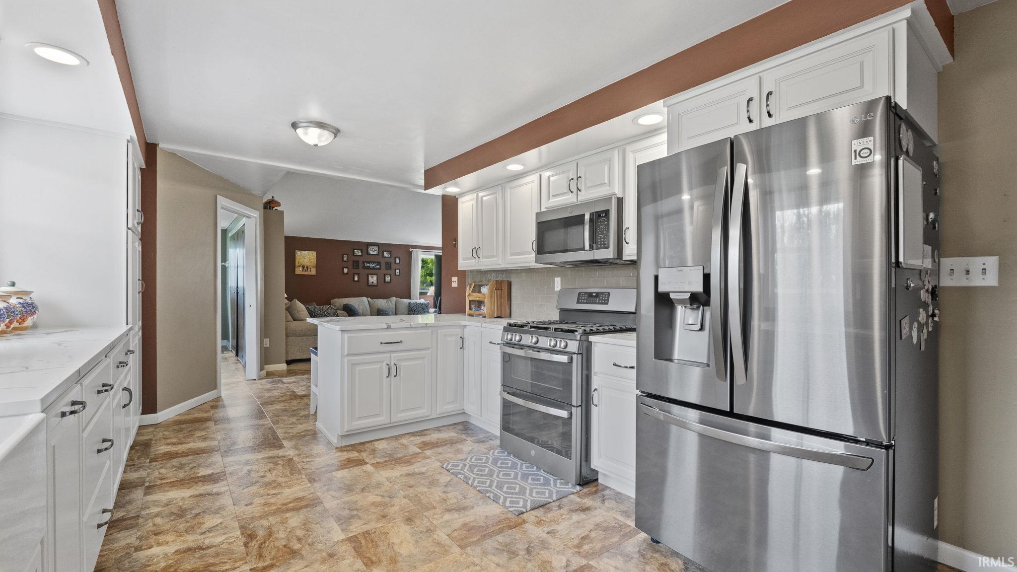 3707 Knoll Road Fort Wayne, IN 46809 - Photo 6 of 35 Gallery Image 6