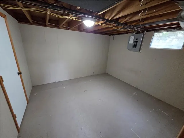 $269,000 | 313 Goodrich Drive, Warrensburg, MO 64093