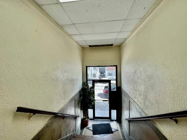 $1,195 | 1 Noll Place, Unit 21, Newark, NJ 07106