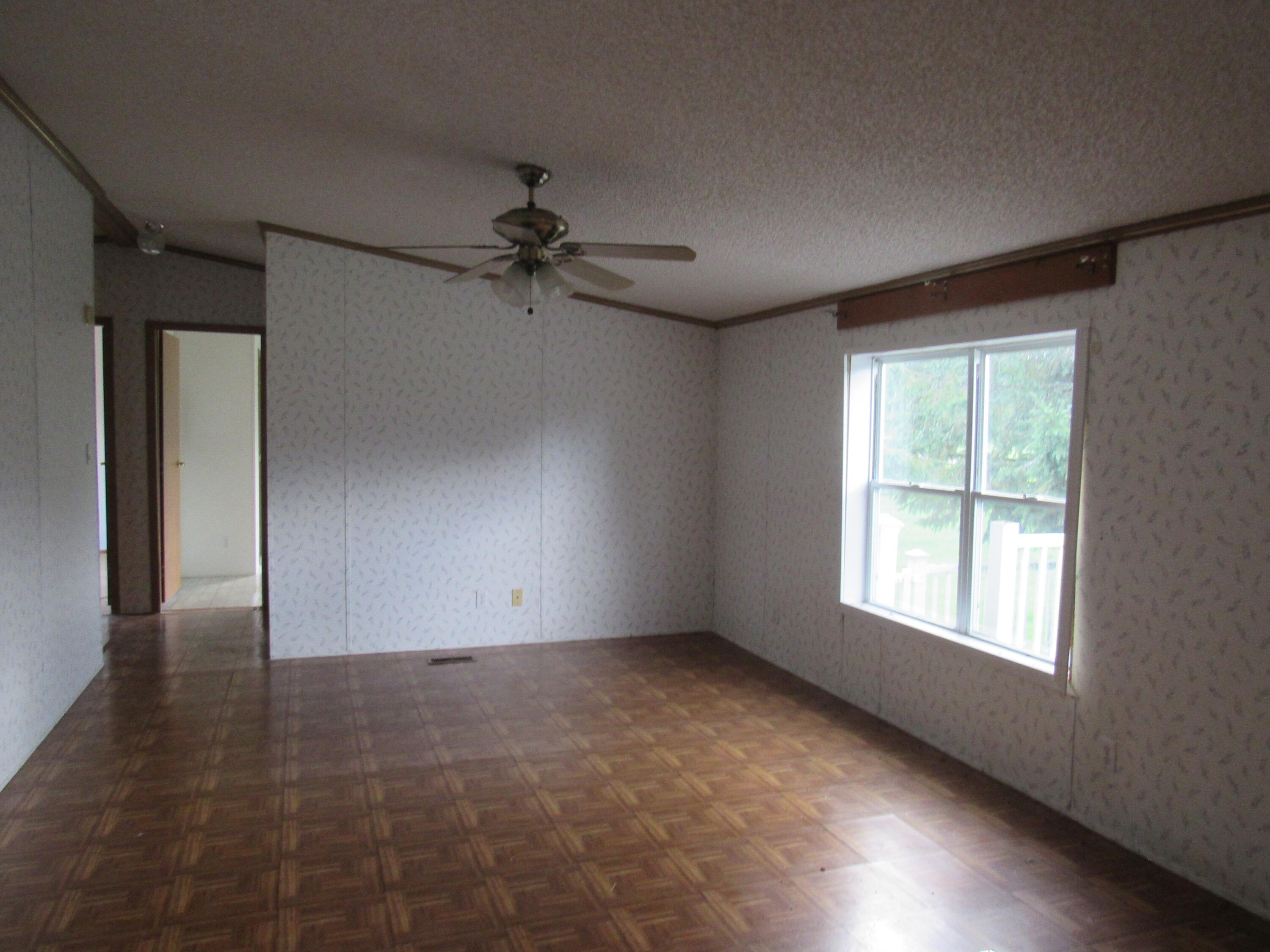 88 Lyons Road Plattsburgh, NY 12901 - Photo 18 of 39 Gallery Image 18