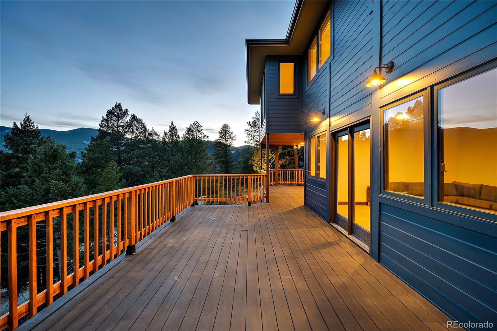 7290 Timber Trail Road Evergreen, CO 80439 - Photo 12 of 37