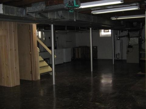 16963 Beverly Road Franklin, MI 48025 - Photo 10 of 12 620655-9.JPG