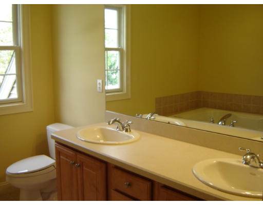 51 Porter Road Natick, MA 01760 - Photo 8 of 13 Gallery Image 8