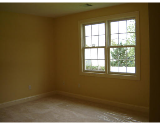 51 Porter Road Natick, MA 01760 - Photo 9 of 13 Gallery Image 9