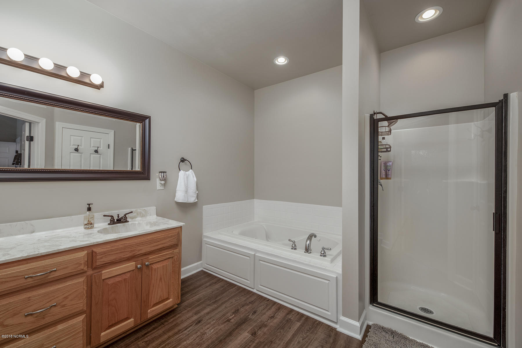 2406 Wild Turkey Road New Bern, NC 28562 - Photo 16 of 39 Master Bathroom