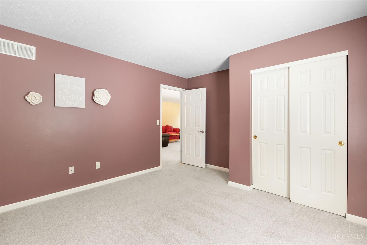1095 Ridgepointe Drive Batavia, OH 45103 - Photo 32 of 46 Gallery Image 32